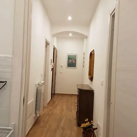 Rina's House Apartment