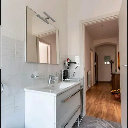 דירה Rina's House לה ספציה