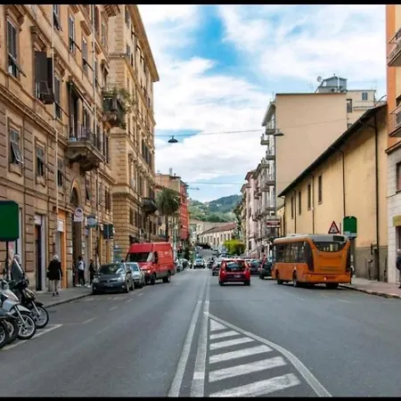 Rina's House Apartment